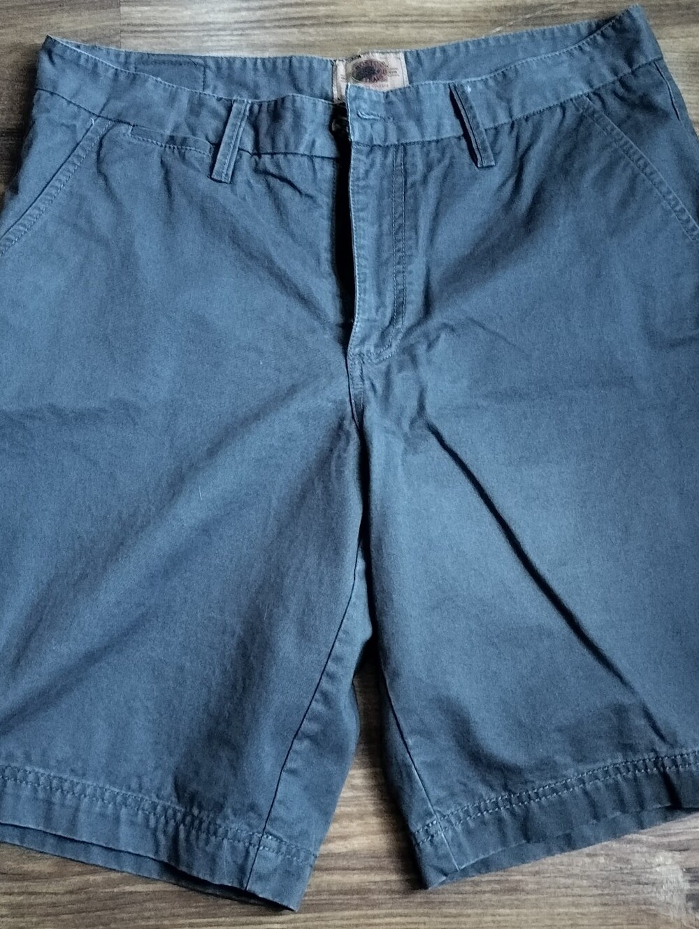 Boston Traders Luxury Vintage Men's Flat-Front Chino Shorts - Charcoal Grey